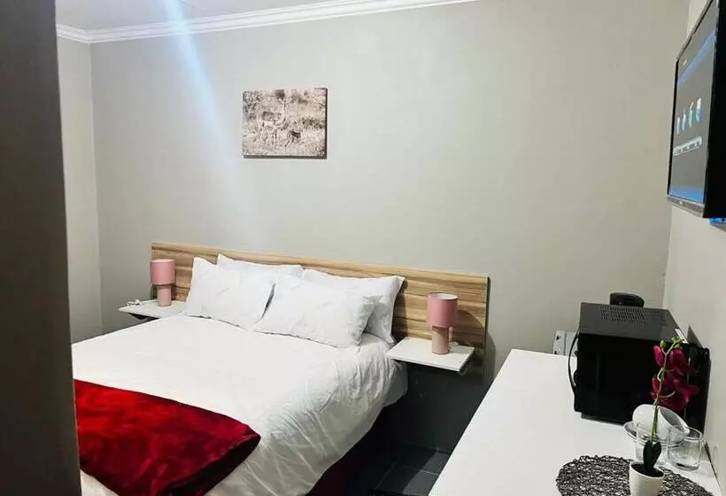 Majatalo The Success Guest House