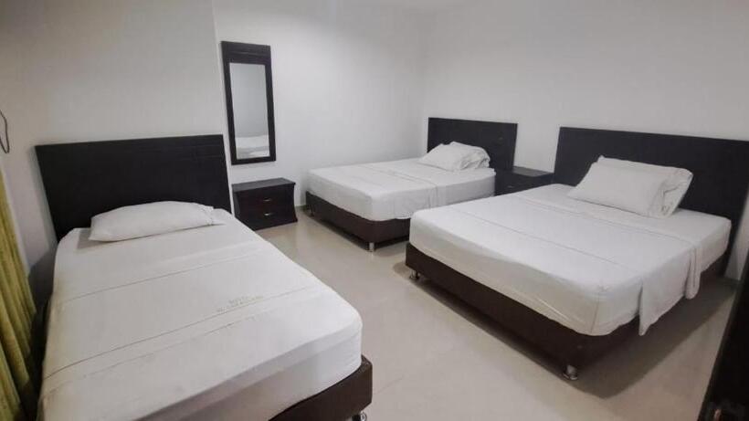 Отель Canaguaro Gaitan