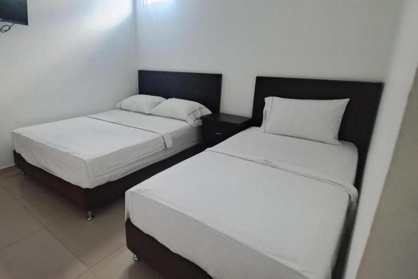 Отель Canaguaro Gaitan