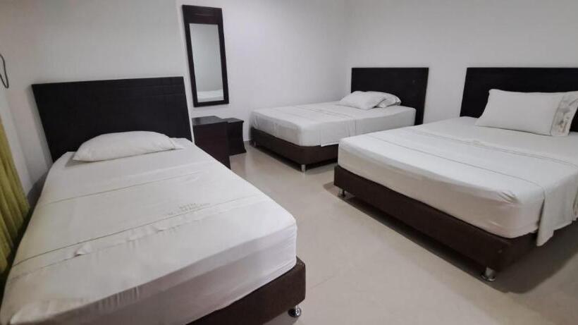 Отель Canaguaro Gaitan