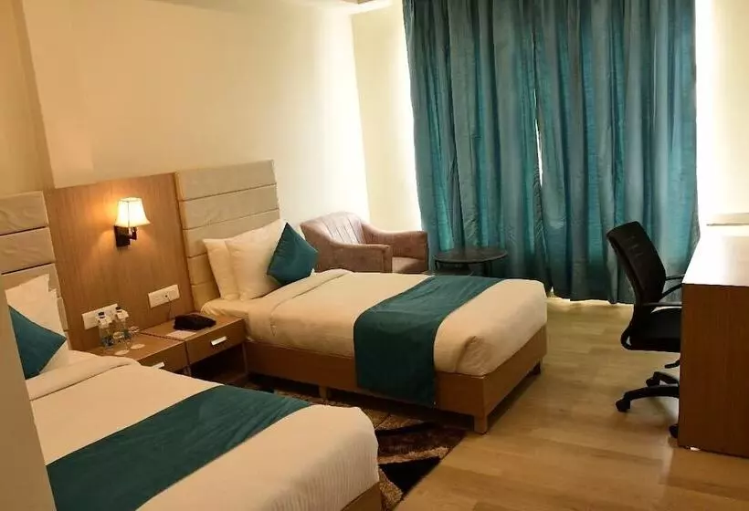 Hotelli Comfort Inn Pratapvasini