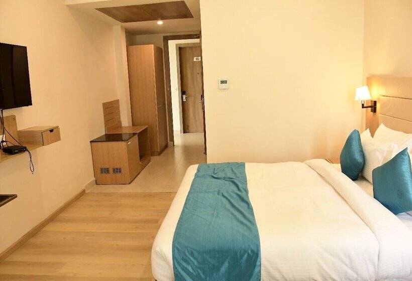 Hotel Comfort Inn Pratapvasini