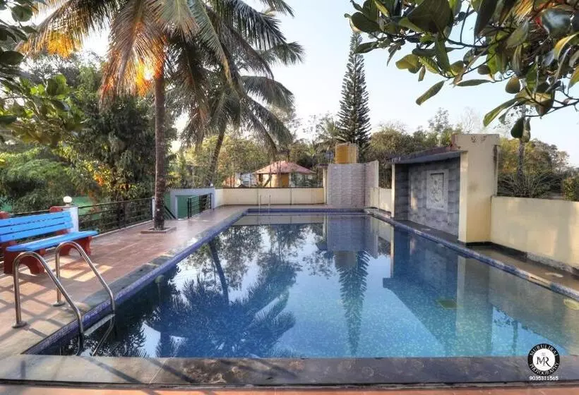 ホテル Coorg The Bliss Avani