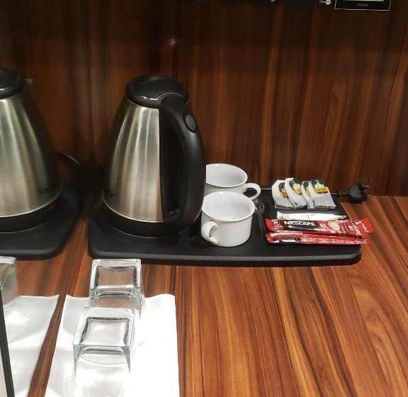 هتل The Capital Heart