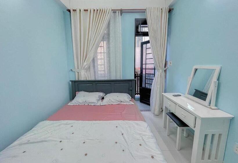 پانسیون Alphatown D3 Urban