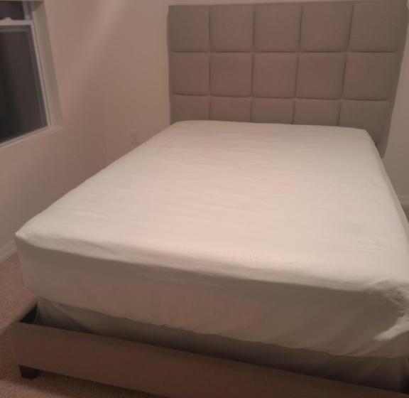 پانسیون Cozy Room