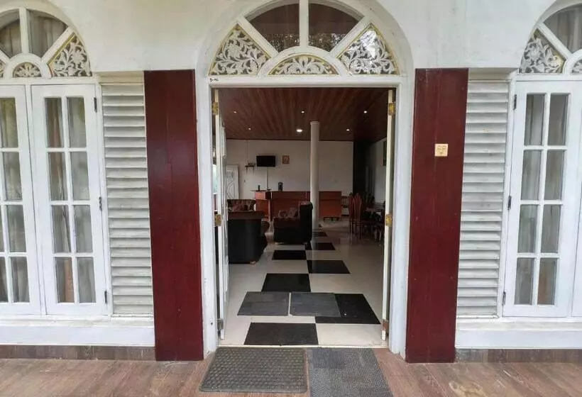 ペンション European B & B
