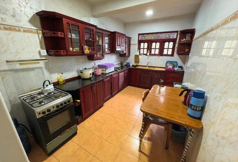 Majatalo European B & B