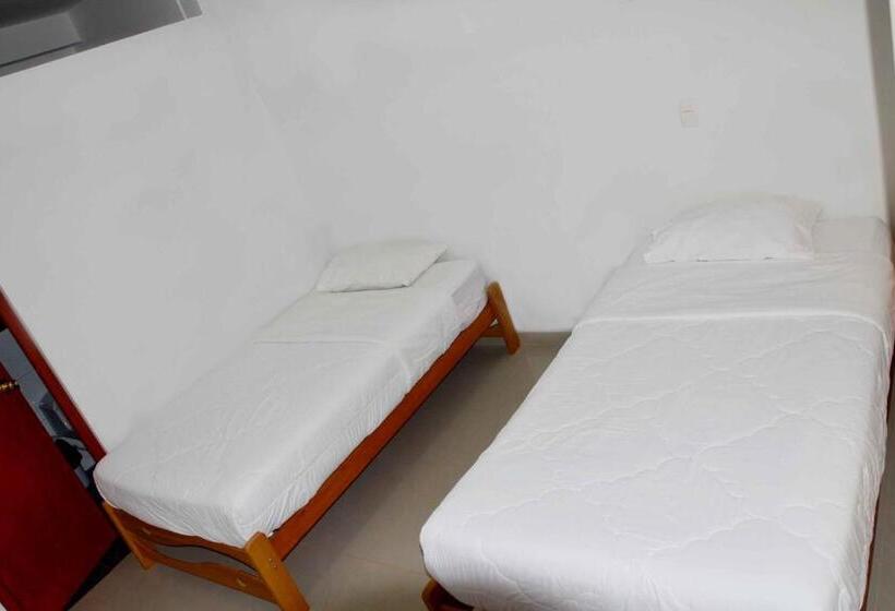 Pension Hospedaje Linda Lirio