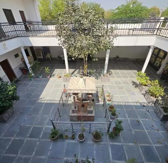 Majatalo Krishna Dhaam Bungalow Goverdhan, Mathura