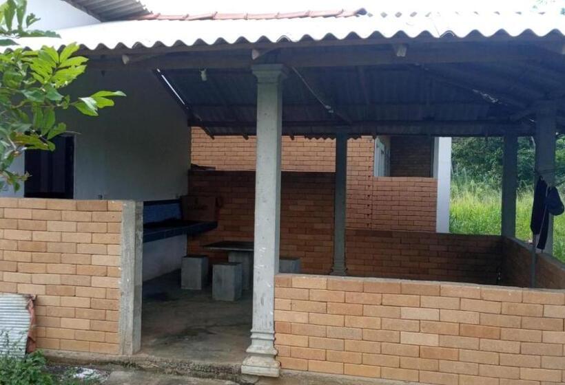 Majatalo Peacock Villa