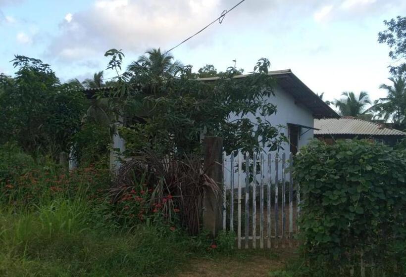 Majatalo Peacock Villa