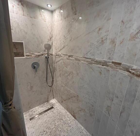 ペンション Spa Jacuzzi Moon White