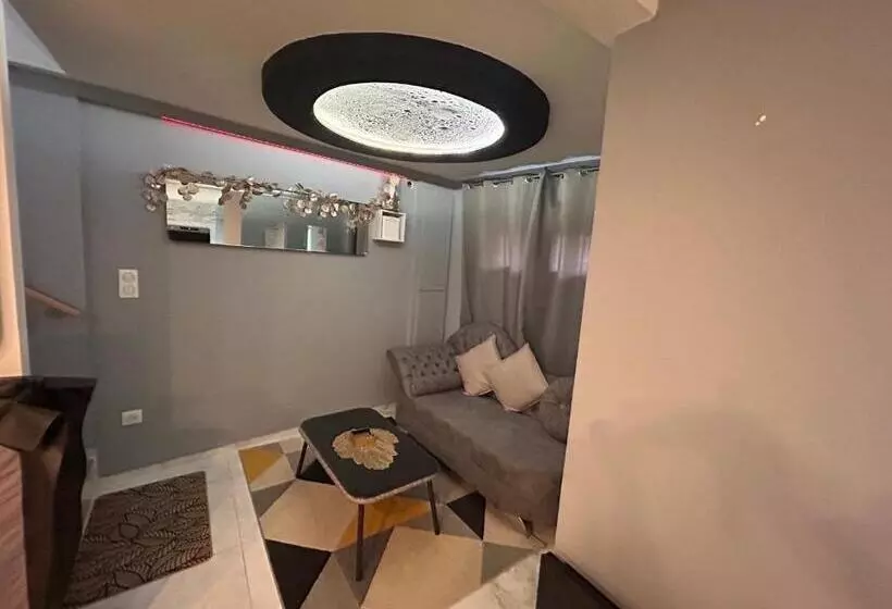 Majatalo Spa Jacuzzi Moon White