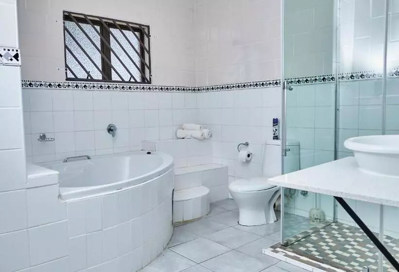 پانسیون The Felicitous Guest House