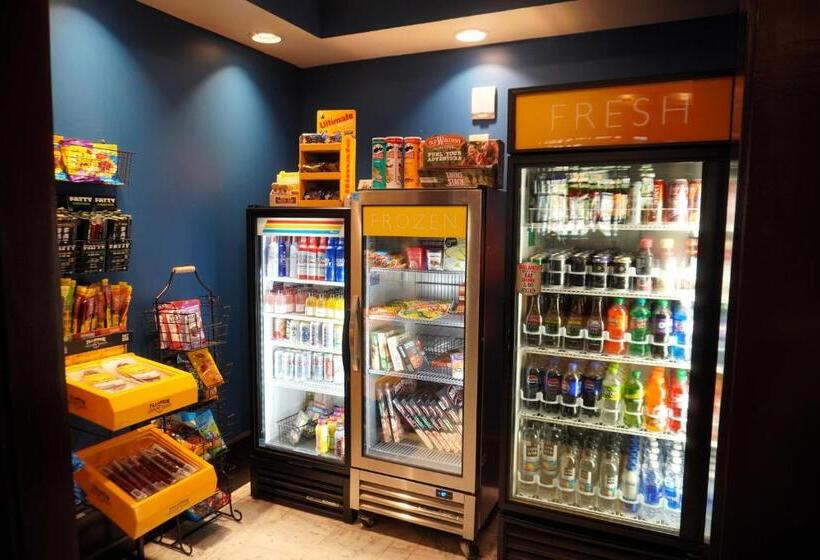 Sphere In Hd!   1br Private Retro Condo With Premium Views