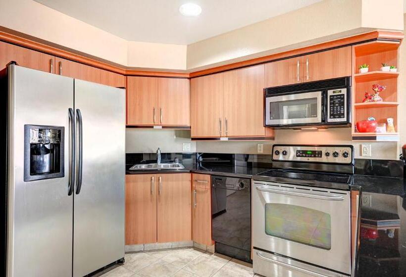 Sphere In Hd!   1br Private Retro Condo With Premium Views