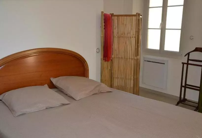 Aamiaismajoitus (B&B) L Arche De Noé