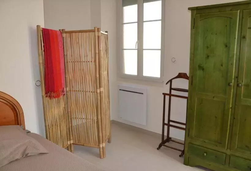 Aamiaismajoitus (B&B) L Arche De Noé