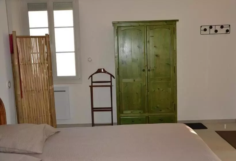 Aamiaismajoitus (B&B) L Arche De Noé