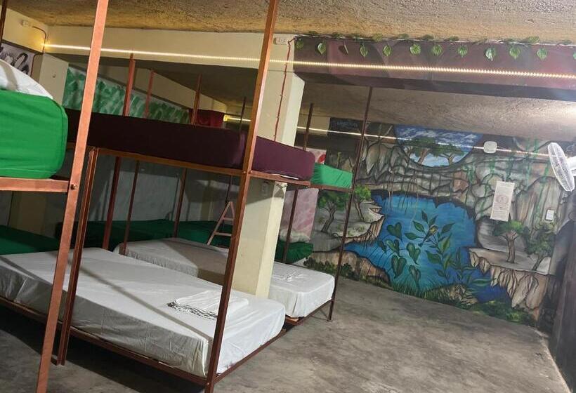 Hostel Xiinbal Habitación Comunitaria