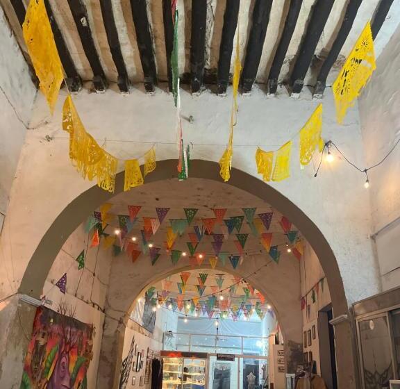 Hostel Xiinbal Habitación Comunitaria