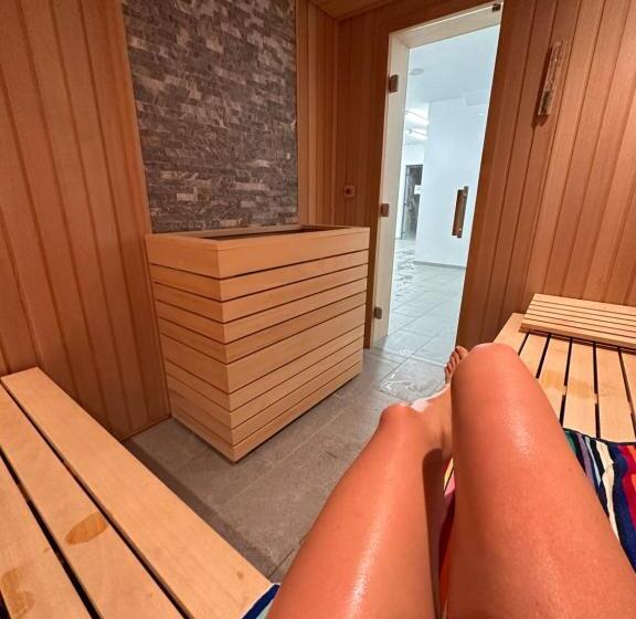 هتل Aqua Prenociste Palic