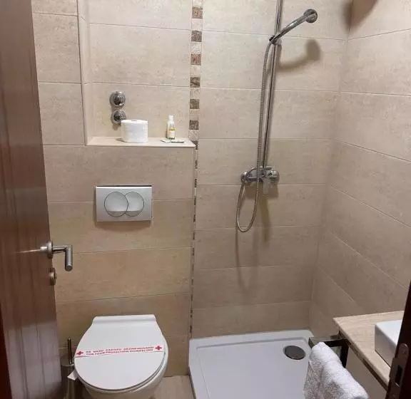 هتل Aqua Prenociste Palic