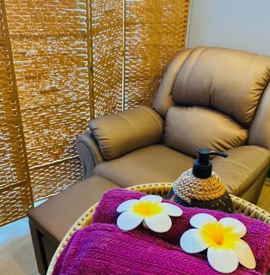 Hotelli D Eco Condo Resort Pattaya