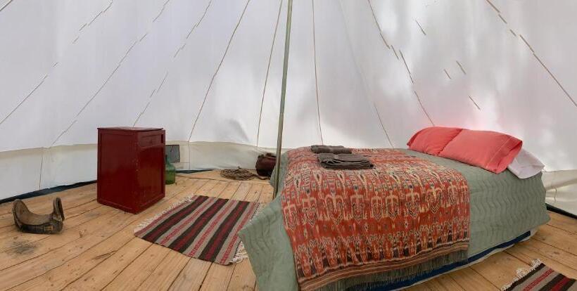 ホテル Estancia Santa Thelma