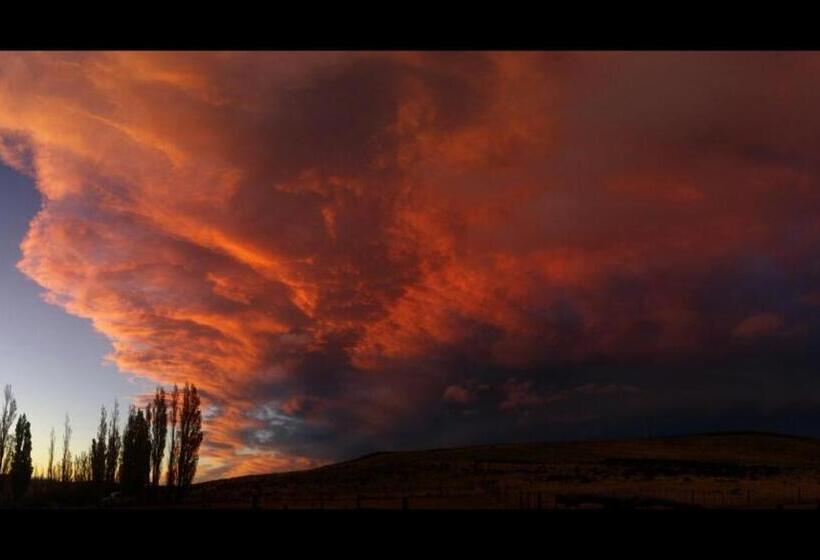 ホテル Estancia Santa Thelma