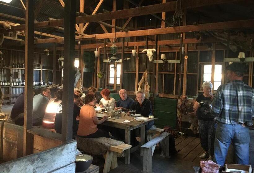 ホテル Estancia Santa Thelma