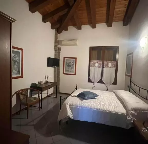 Hotelli La Divina