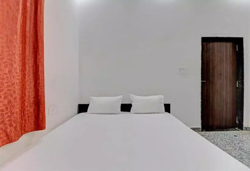 Hotelli Oyo Raj Laxmi Hotal Kuchaman City