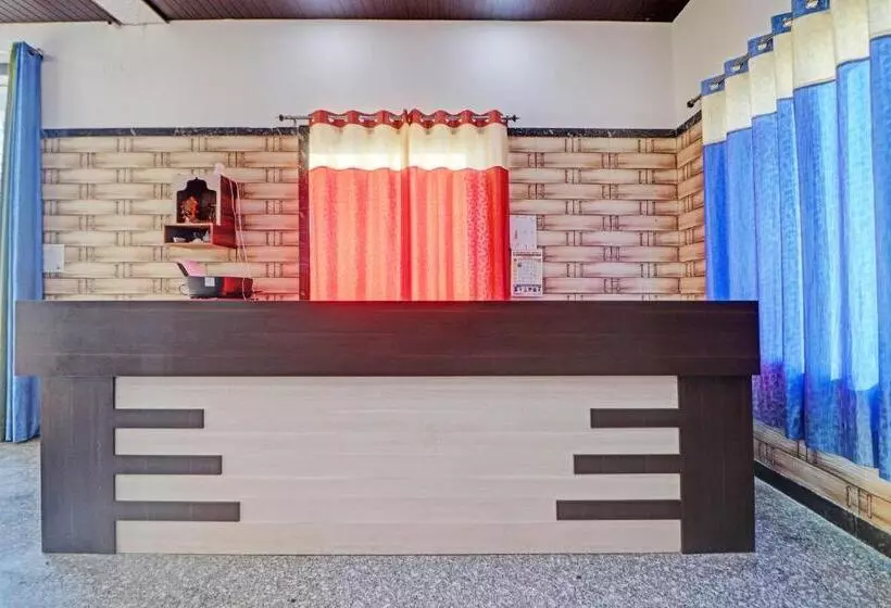 Hotelli Oyo Raj Laxmi Hotal Kuchaman City