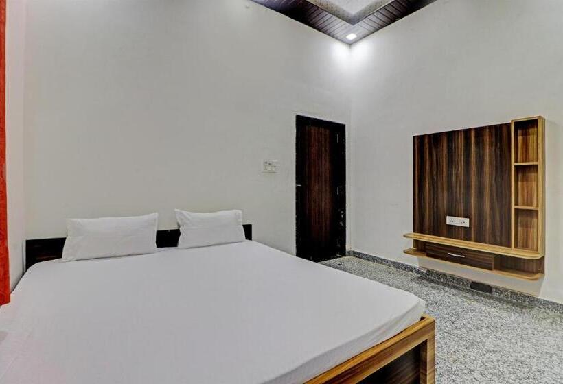 Hotel Oyo Raj Laxmi Hotal Kuchaman City