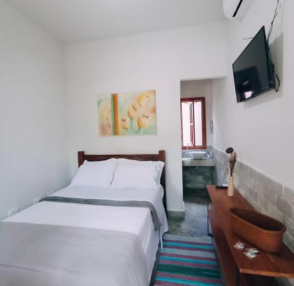 هتل Recanto Rocas