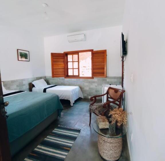 هتل Recanto Rocas