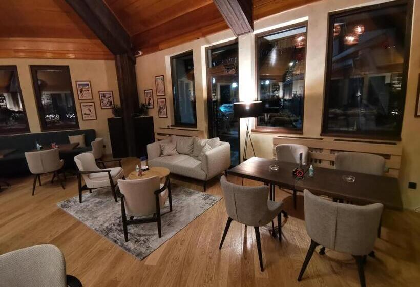 فندق Srebrna Lisica