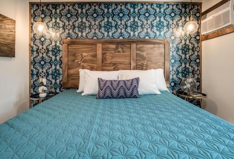 בית מלון כפרי The Cove Guest House