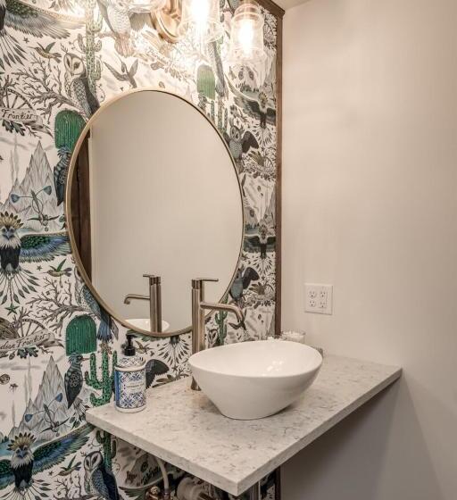 בית מלון כפרי The Cove Guest House