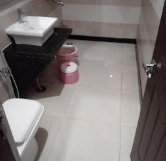 בית מלון כפרי Vinayak Grand , Akbarpur