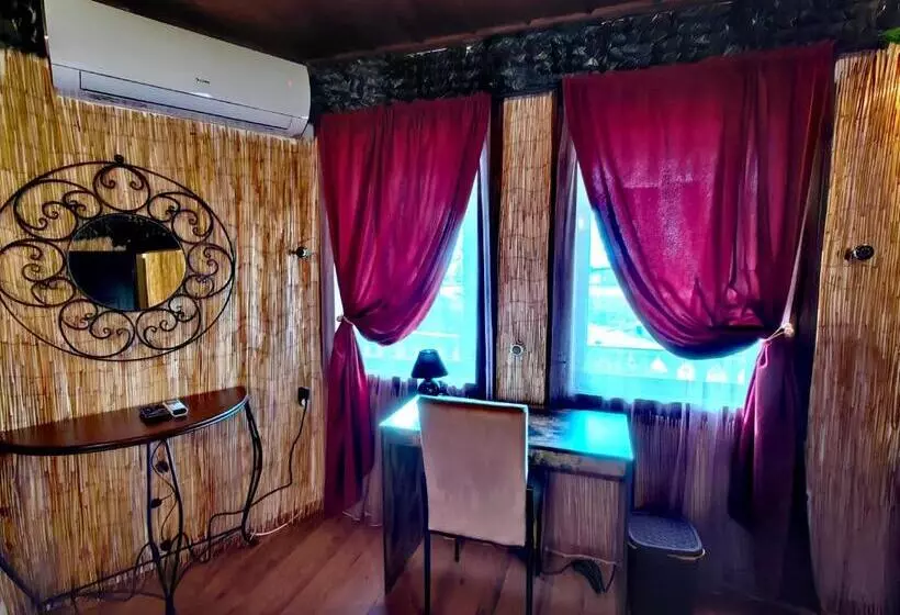 ペンション Complex Arbanashki Style Panoramic View With Summer And Winter Terrace, Sauna, Children S And Adult