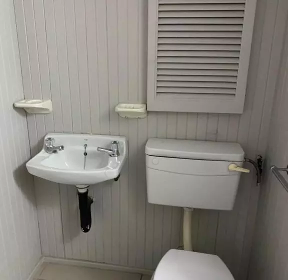 پانسیون M D J Hayfields Guest House
