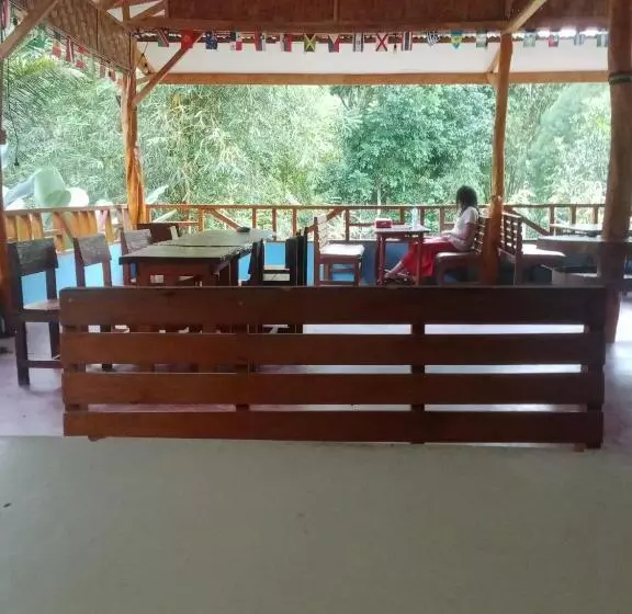 Majatalo Orchid Bugalows