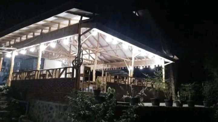 펜션 Orchid Bugalows