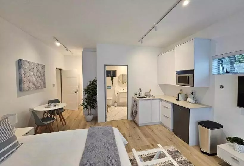 Majatalo Point Villa