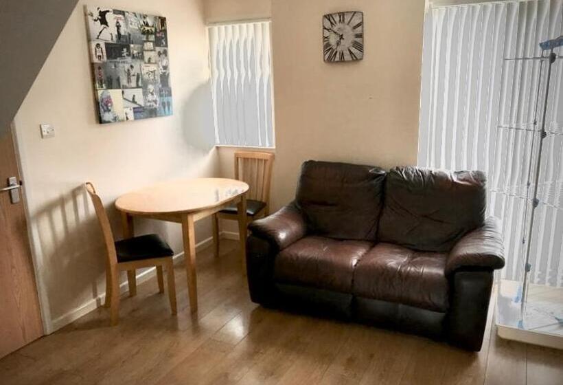 پانسیون Rosanne S Rest