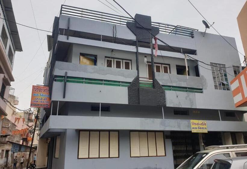 پانسیون Shivanjali Bhakt Niwas