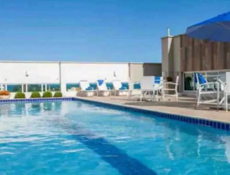 Macaé Ramada Flat Rj